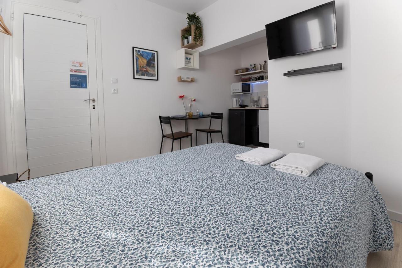 Cozy Studio, Near Airport & Sea Apartment Pórto Ráfti Exterior foto